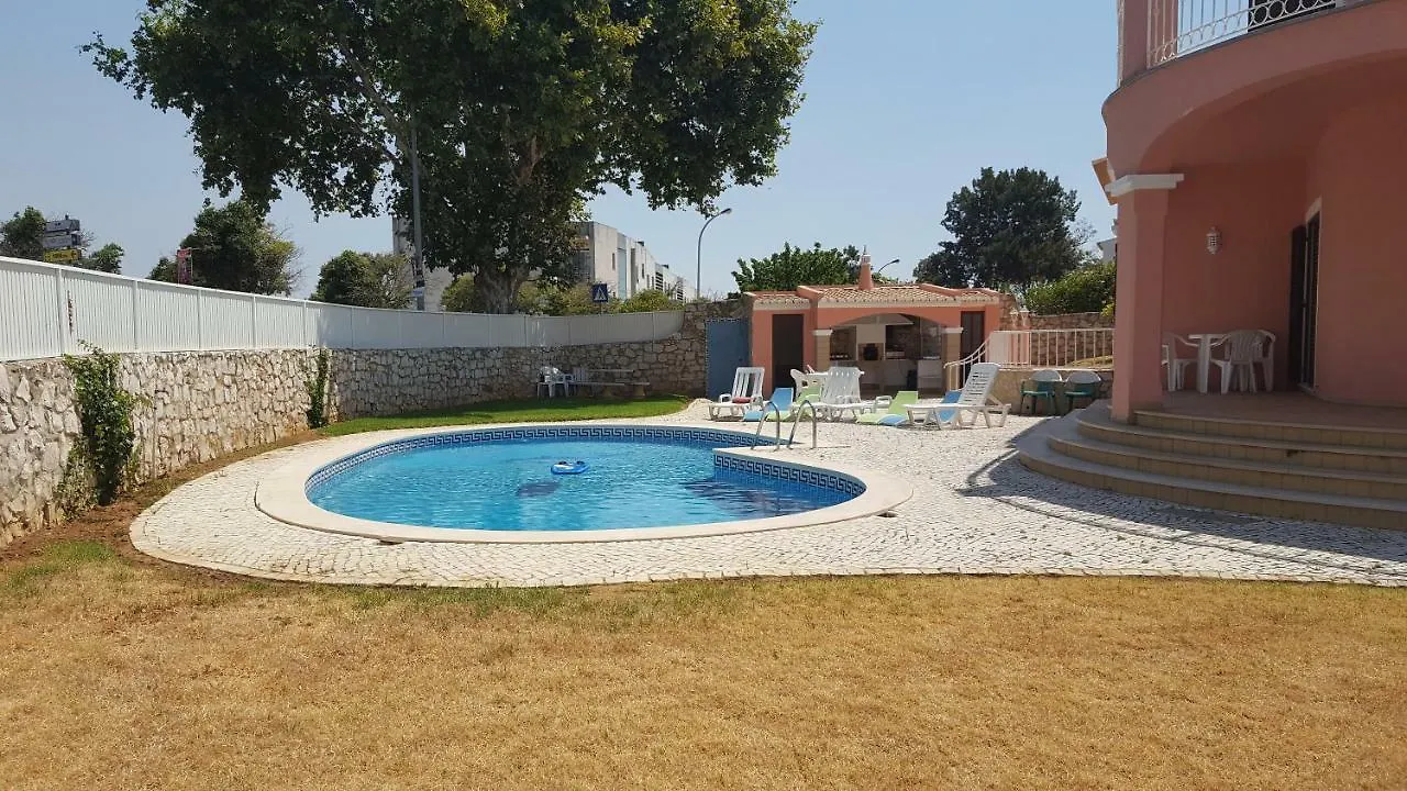 Saraiva'S Guest House Lagos