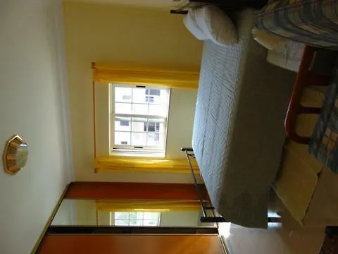 Saraiva'S Guest House Lagos