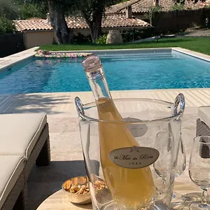 https://le-mas-des-roses-1884.fr-provencehotel.com
