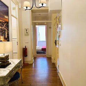 https://estrela-charming-rooms.hotels-lisbon-portugal.com