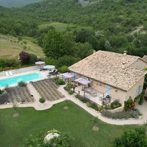 https://mas-tulipe-de-soie.fr-provencehotel.com